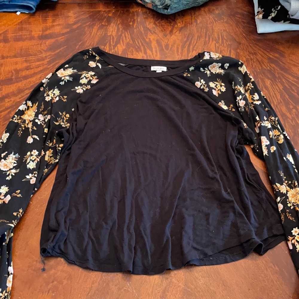 Long sleeve top